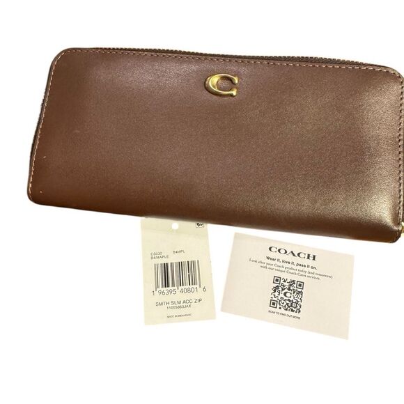 Coach Chocolate brown Leather Zip Wallet - Picture 8 of 8